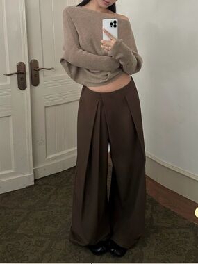 Wide-Leg Women’s Pants in Dark Brown, M